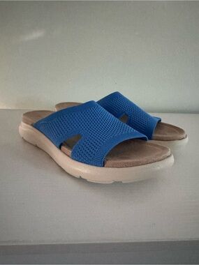 Easy Spirit Royal Blue Knit Slide Sandals